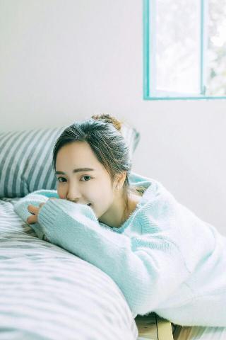 隔壁邻居的秘密？30岁少妇的无奈与挣扎！她真的需要帮助吗？